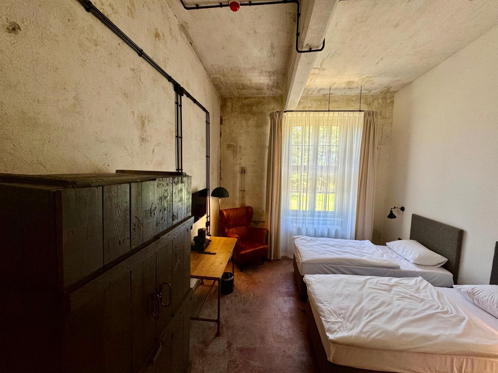 Hotel Arche Fabryka Samolotow W Mielnie Mielno  Bagian luar foto